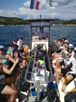 Plongeurs en sortie sur le bateau